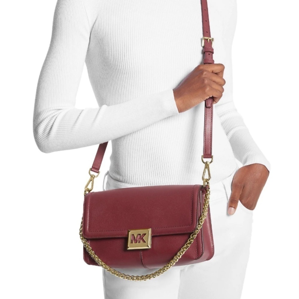 Bnwt MICHAEL KORS Sonia medium genuine leather shoulder handbag in dark cherry. - Picture 8 of 9